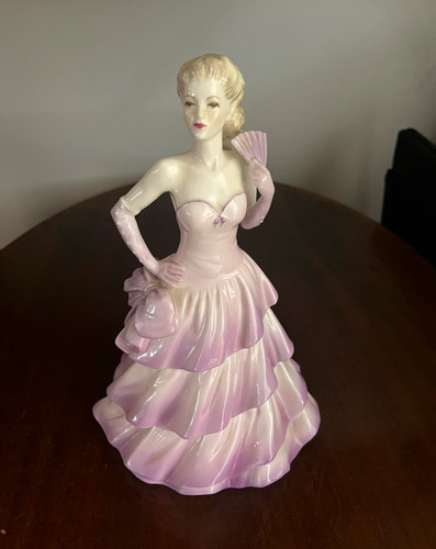 Coalport ladies fashion - of,