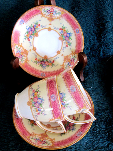 Minton bone china - 2, pink