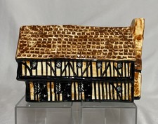 Tey Pottery Bunyan’s Moot