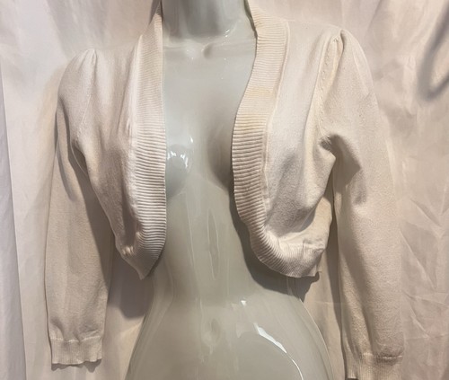 Monsoon size white open - m,