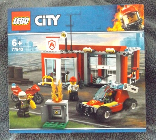 Lego 77943 fire station - fire,
