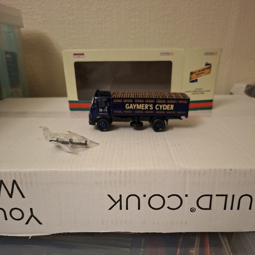 Corgi cc13310 austin wheel - 4,