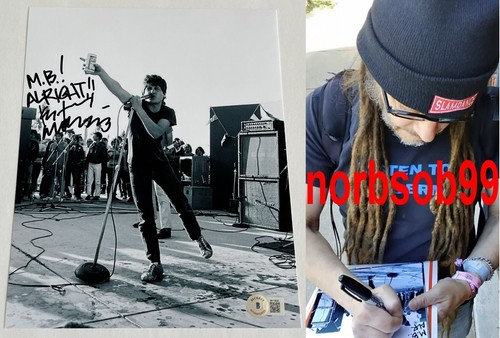 Keith morris signed circle - morris,