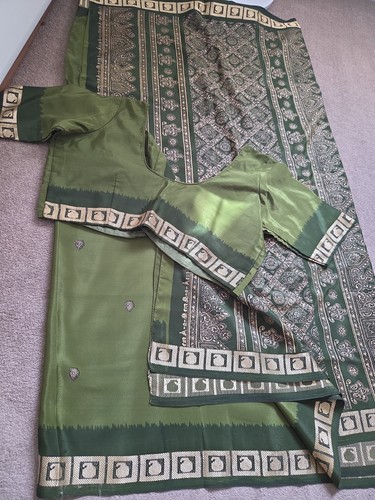 Green ombre saree with size - green,