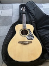 Acoustic Guitar - Excellent