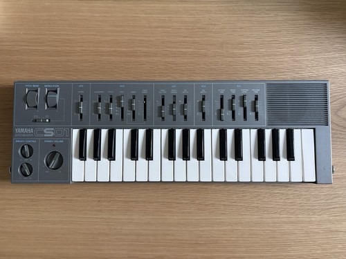 Yamaha cs01 vintage analogue - cs01,