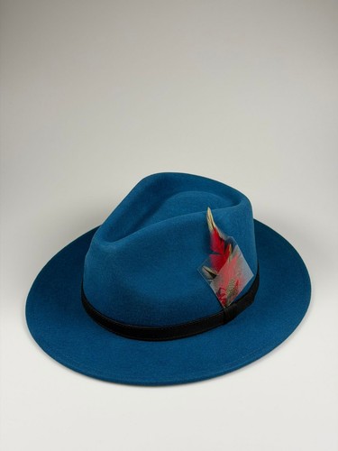 Royal stallion 100 wool - royal,