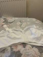 2 wired  Bras  It Came in A