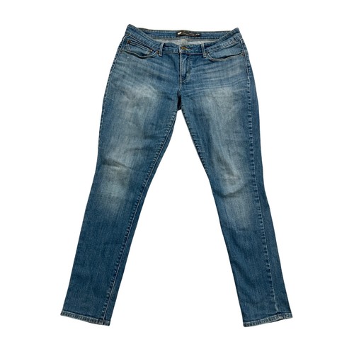 Levis demi curve - curve, rise