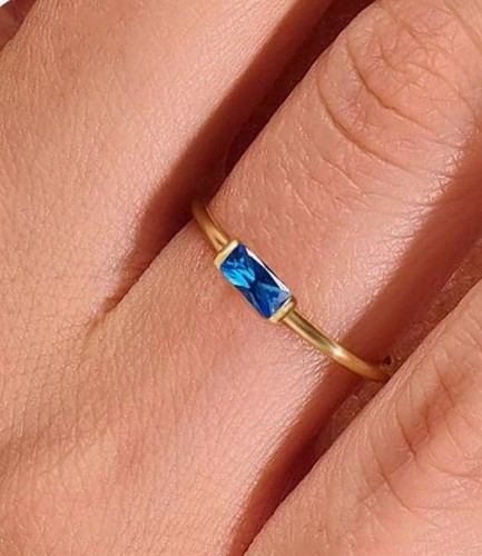 Simple geometric ring - simple,