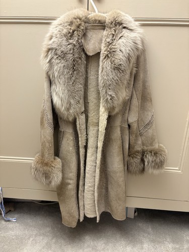 Vintage real shearling coat - vintage,
