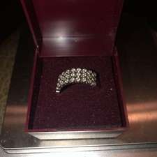 STUNNING 3 ROWS of 30 CUBIC ZIRCONIA GEMSTONES: 3.2 Gram STERLING SILVER RING :