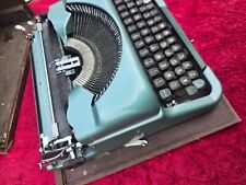 RARE ,Vintage Imperial Good Companion 4 Typewriter - Blue green enamel - Working