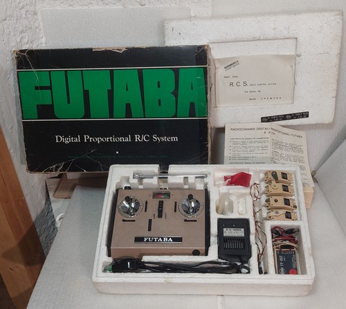 Vintage futaba 6fng 6 - fp-6fng,