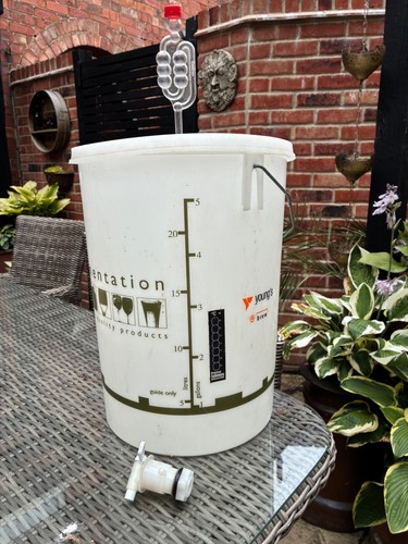 Fermentation bucket large 25l - bucket.,