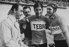 Long distance Bordeaux Paris