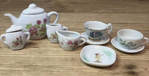 Vtg miniature teapot cups - vtg,