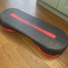 Les Mills Smart Step With 2