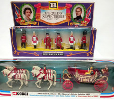 Bundle Boxed Queens Silver