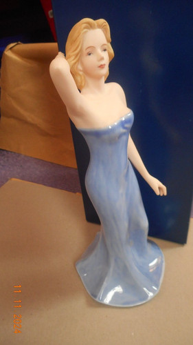 The regal collection - the, figurine