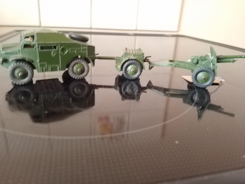 Dinky toys 688 morris - dinky,