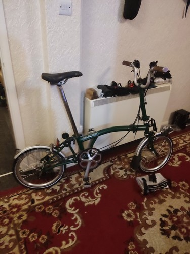 Brompton folding bike - brompton,