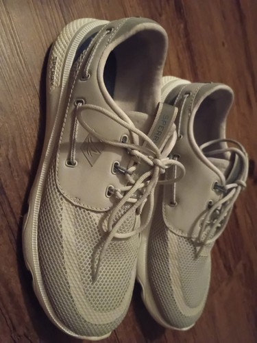Mens size grey - 10,