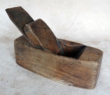 OLD WOODEN BLOCK PLANE -