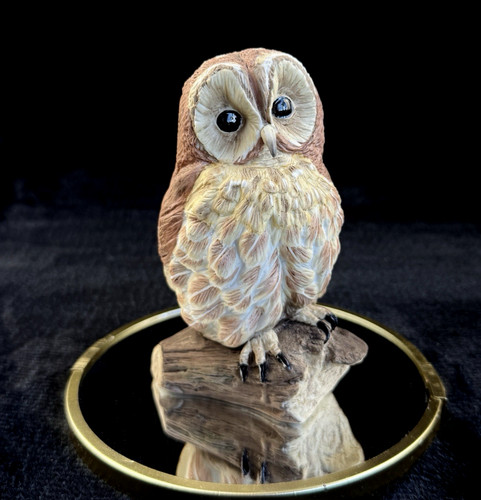 Wedgwood mottled art glass owl - art,