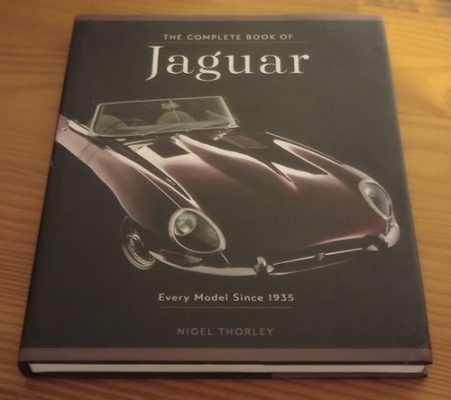 The complete book jaguar - book,