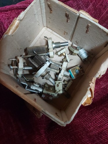 Job lot variable capacitors - lot,