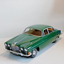 BEST OF SHOW JAGUAR 420G (MK