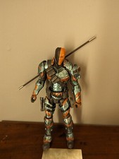 DC DIRECT COLLECTIBLES BATMAN ARKHAM ORIGINS SERIES 2 DEATHSTROKE ACTION FIGURE