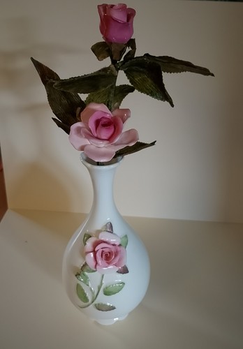 Coalport bone china bud vase - bud,