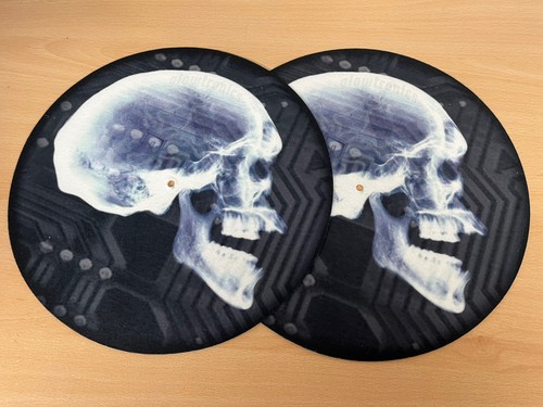 Pair unused slipmats - of,