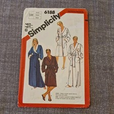 Dressing Gown Sewing pattern Simplicity 6188 Size Small Chest 81 to 87
