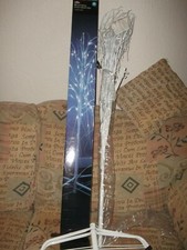 TWINKLING WHITE WILLOW TREE