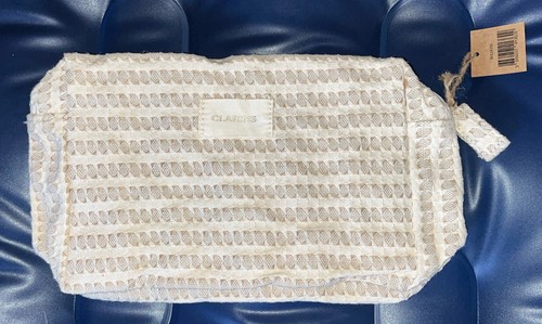 Clarins makeup bag wash - makeup,