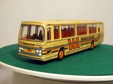EFE WALLACE ARNOLD PLAXTON PANORAMA ELITE COACH-15710