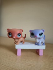 Littlest Pet Shops 2 ferrets.