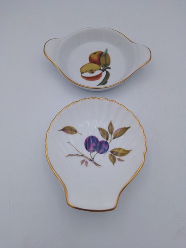 Royal worcester evesham gold - worcester,