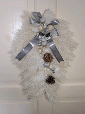 Vintage Christmas Artificial Teardrop Swag Wreath With Pine Cones And Baubles