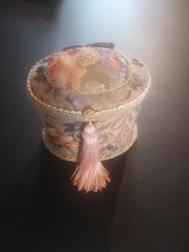 Vintage beautiful hand made - hand,