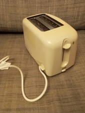 Morphy Richards 2 Slice Toaster - Cream Colour - Coolstyle