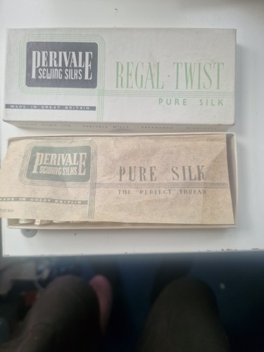 Perivale sewing silks - silks, red