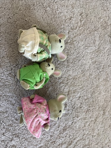 Sylvanian families figure - sylvanian,