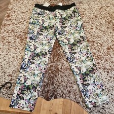 Zara Woman Floral Pocketed