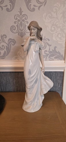 Lladro flowers whisper - lladro, a