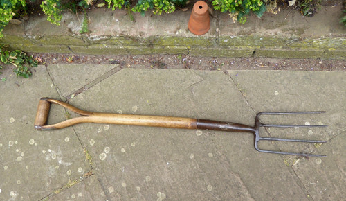Vintage ladies fork garden - ladies,