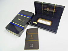 Working Yves Saint Laurent YSL
